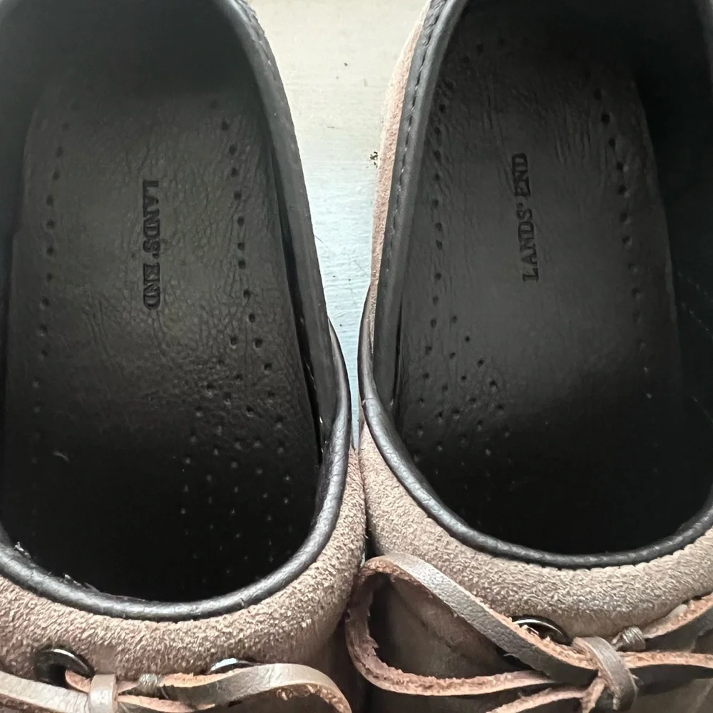 Lands’ end  suede clog - Picture 3 of 3